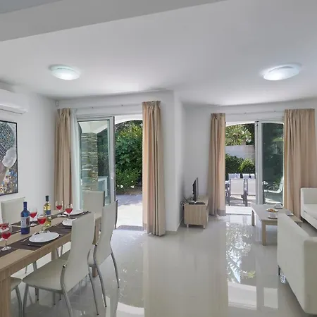 Simona Hotel Protaras